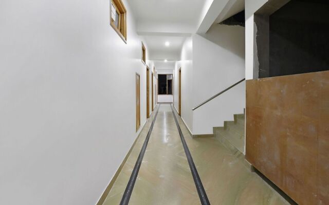 OYO 23533 Mount View