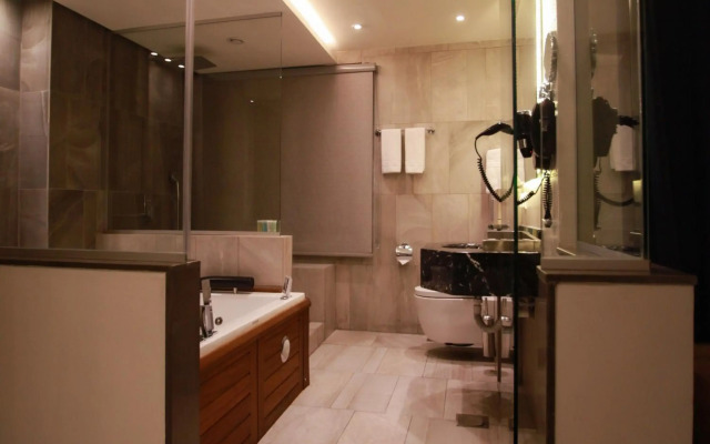 Monarch Hotel Amman