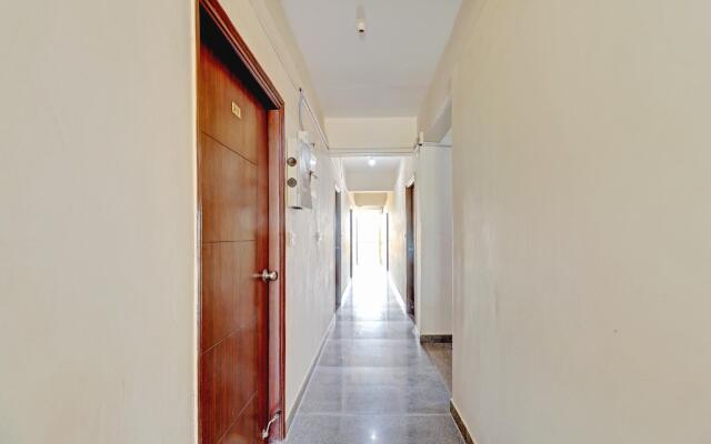 OYO 79245 Collection O Suraksha Stay