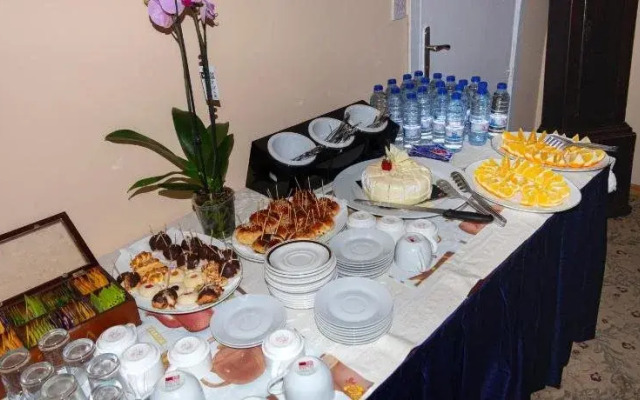 Life Hotel