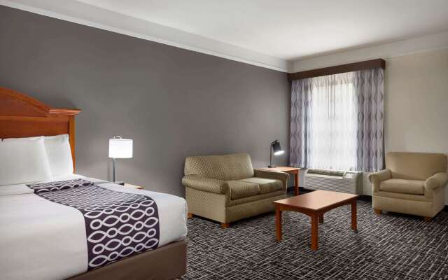 La Quinta Inn & Suites by Wyndham I-20 Longview South