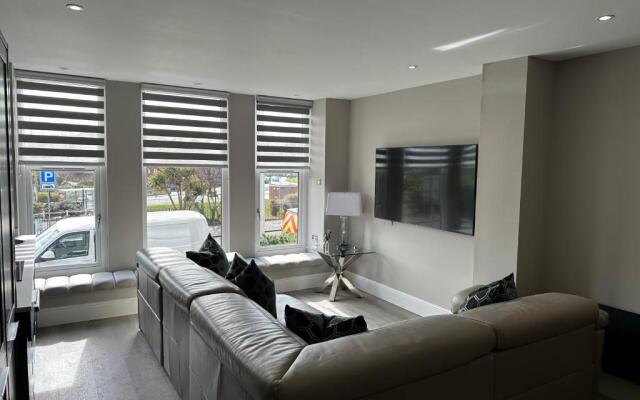 Willshaw Suites for families over 25 only