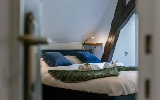 Authentic Apartment in the City Center of Antwerp