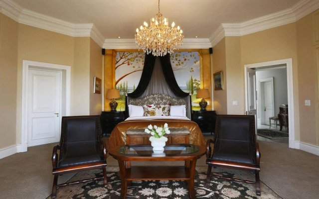 The Munro Boutique Hotel