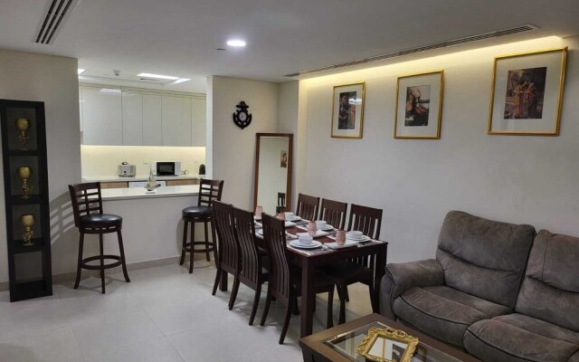 401 Luxury 2Bhk Apartment With Maid Room