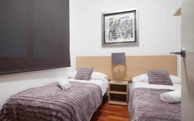 Akira Flats Plaza Catalunya Centric Apartments