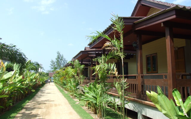 Haadyao Bungalows