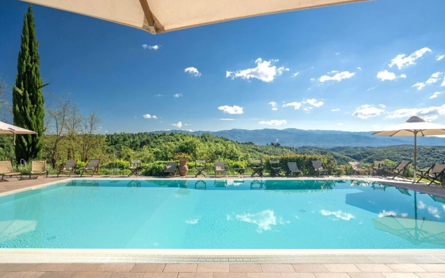 Cosy Holiday Home in Figline Valdarno With Garden