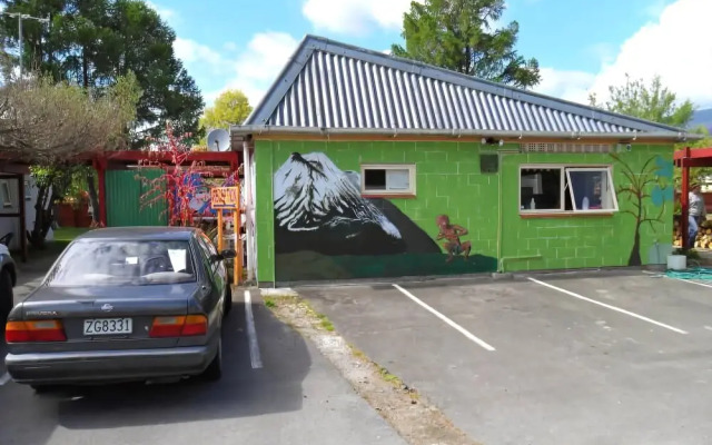 A Plus Samurai Lodge - BBH