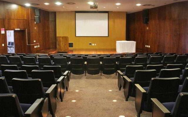 Mercure Belo Horizonte Lourdes Apartments