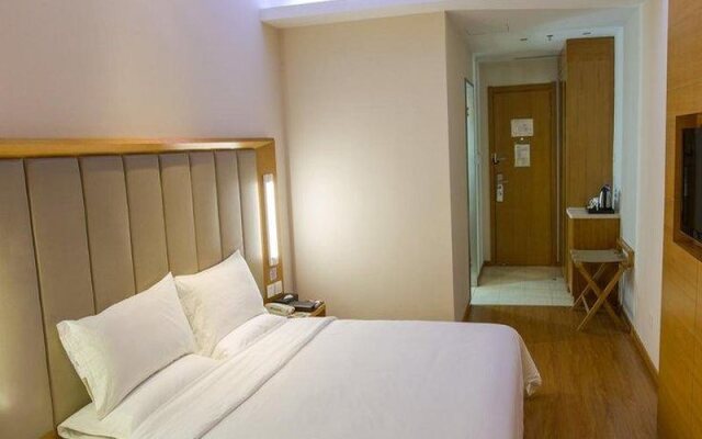 Ji Hotel Shenyang Station