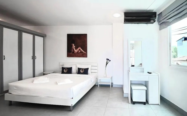 Roomquest Utopia Kata and Residence