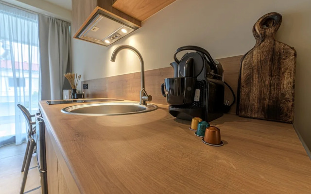 Luaz Suites Volos Center
