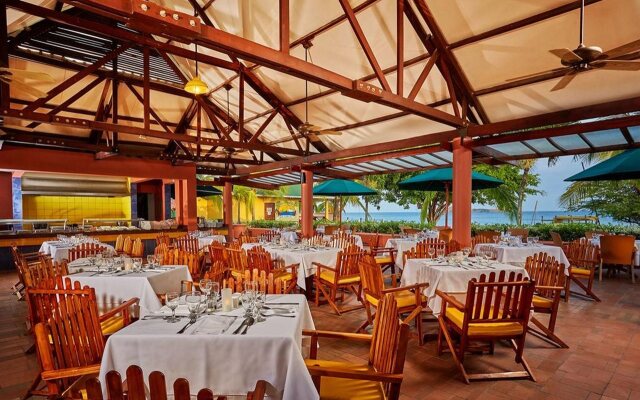 Grand Decameron Panama, A Trademark All Inclusive Resort