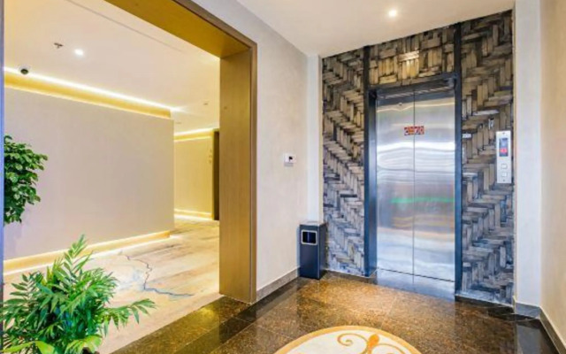 Qihe Lakeview Hotel (Jiaxing Nanhu Red Boat Branch)