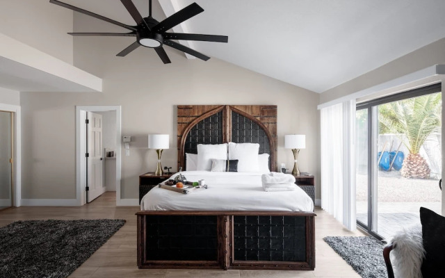 Luxe-paradise Palace-pool-spa-guest House & More!