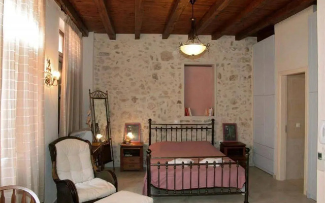 Nakli Traditional Guesthouse