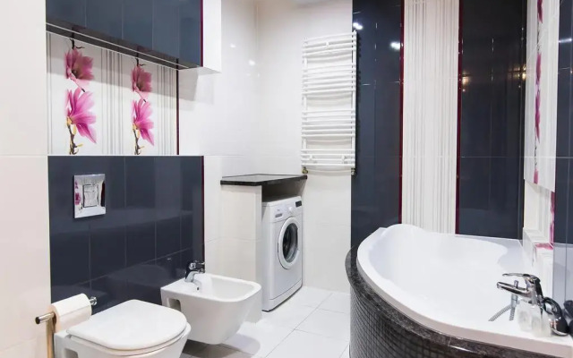 Senator Warsaw Apartments