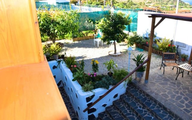 House With 2 Bedrooms in Icod de los Vinos, With Wonderful sea View, Enclosed Garden and Wifi - 2 km From the Beach