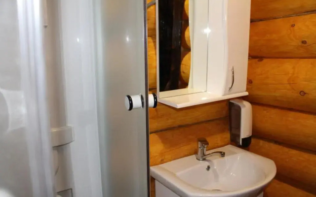 Hotel Berloga-Sinevir