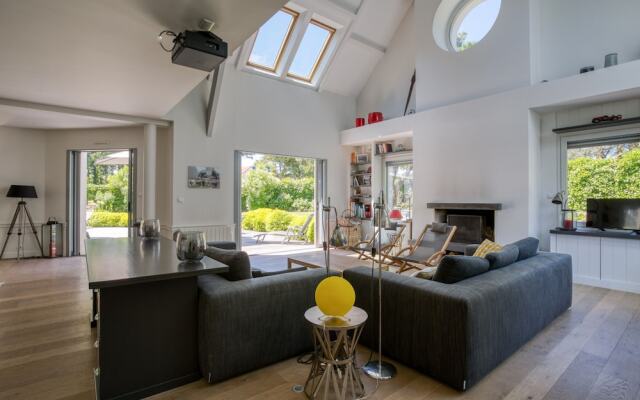 Le Cap de Mesquer - Belle Maison de Vacances en Bord de Mer Pour 12 Personnes