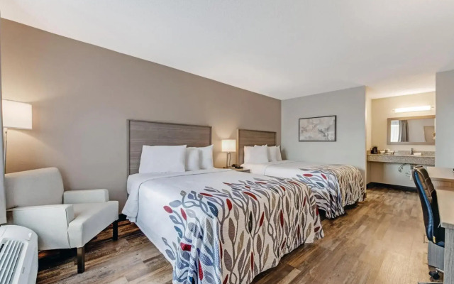 Red Roof Inn & Suites Wilkesboro