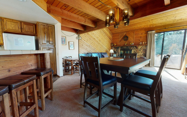 Snowflower #68 Condo