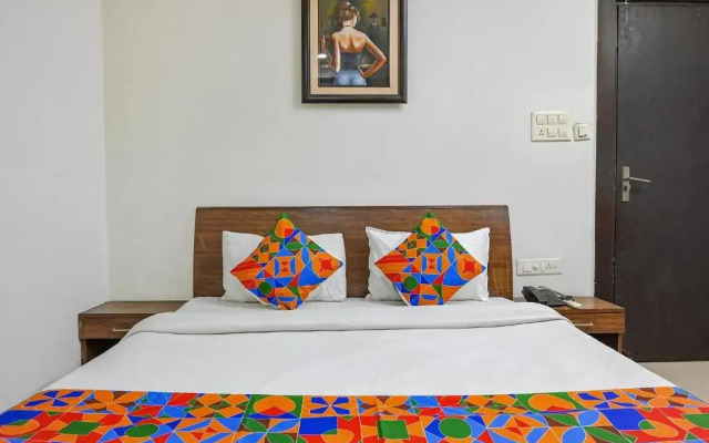 Hotel Aditya Palace