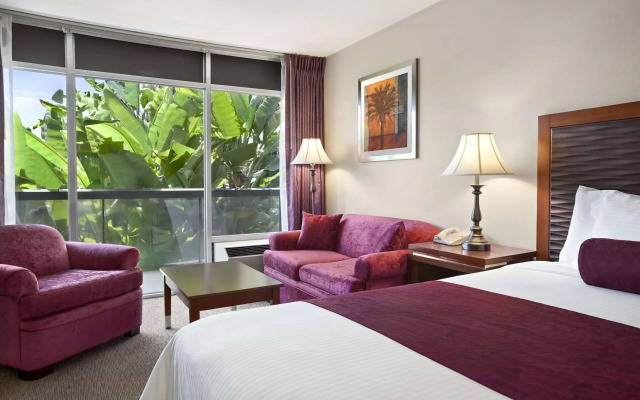 Ramada by Wyndham Sunnyvale/Silicon Valley