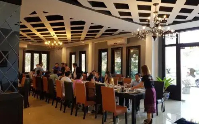 Khounmixay Hotel