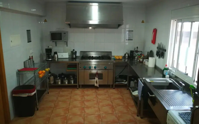 Lovely Holiday Home in Aigues With Private Swimming Pool