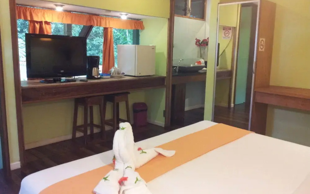 ECOTICA Boutique Hotel & Spa.