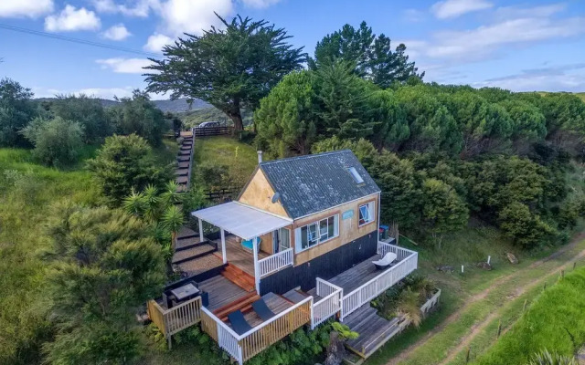 Woodside Bay Cottage