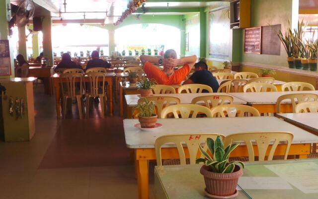 White Beach Resort Puerto Galera powered by Cocotel