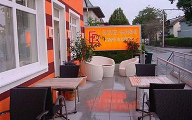 EB Hotel Garni