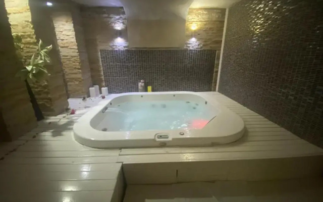 Kop Lux 1302
