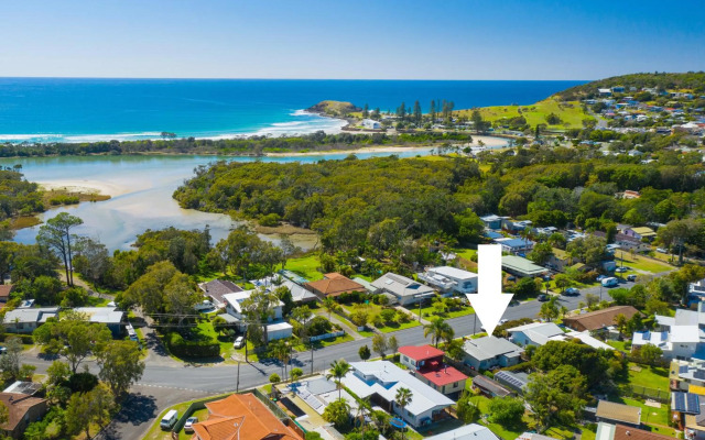 ONDINE, 4 Belmore Street