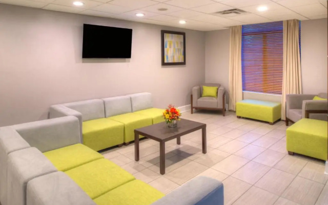 Wingate By Wyndham Aberdeen /Edgewood