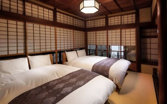 Kanade ShijoShinmachi