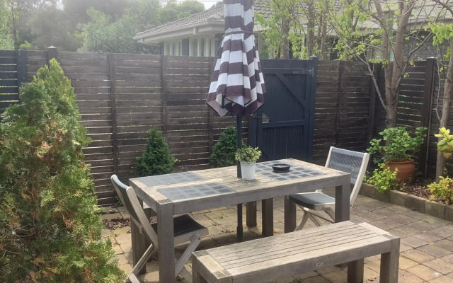 Petite Provence Cottage