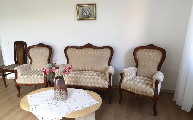 Stellar Apartment in Detmold With Garden