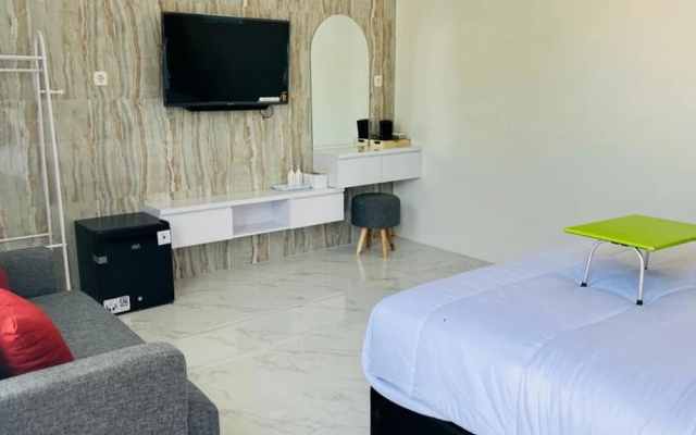 Urbanview Hotel Nimara Ngawi by RedDoorz – Guest Rooms – Ngawi