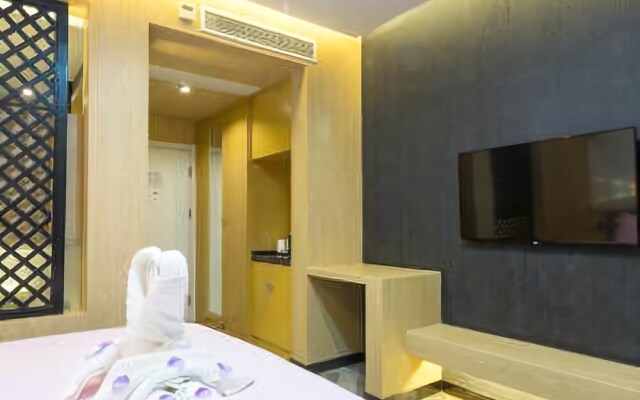 Shenggao Hotel Shanghai Disneyland Park Branch