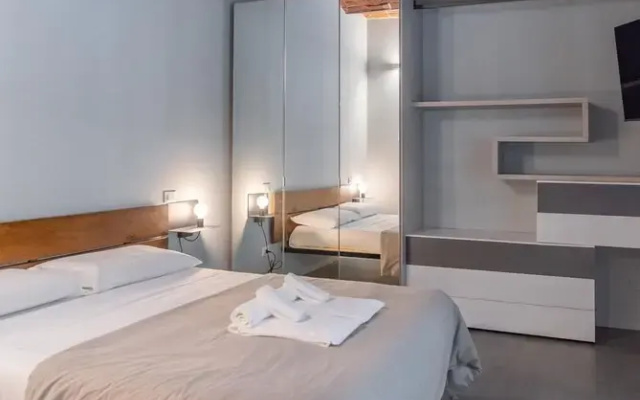 Queen Apartment in Torino