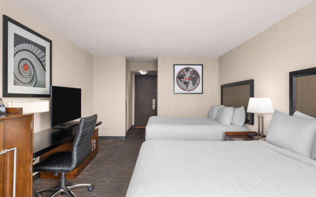 Ramada Plaza by Wyndham Regina Downtown