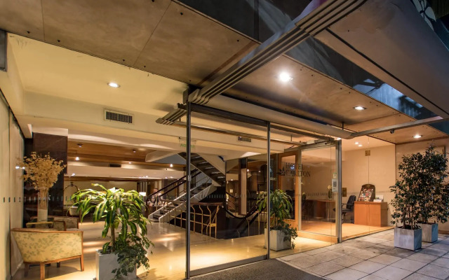 Hotel Solans Carlton