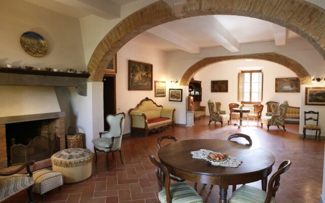 Stefano Resort