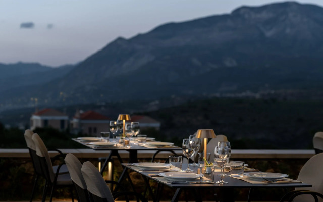 Searocks Exclusive Villas Resort