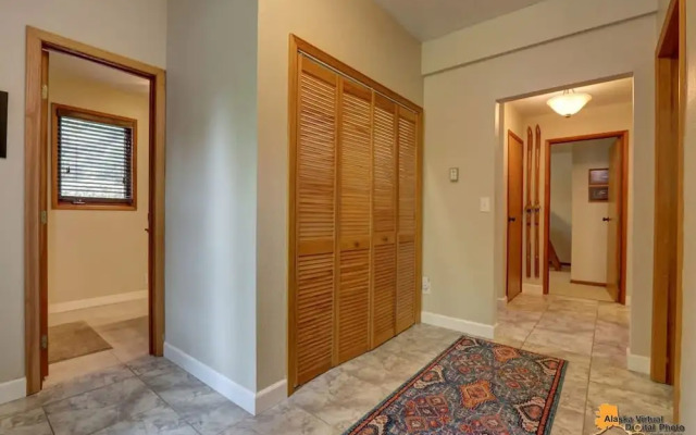 Slopes Spokes Alaska Large HOT TUB