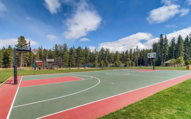 4,000sqft Private Luxury Home Htd Game Rm & Kids Bonus Rm Hot Tub